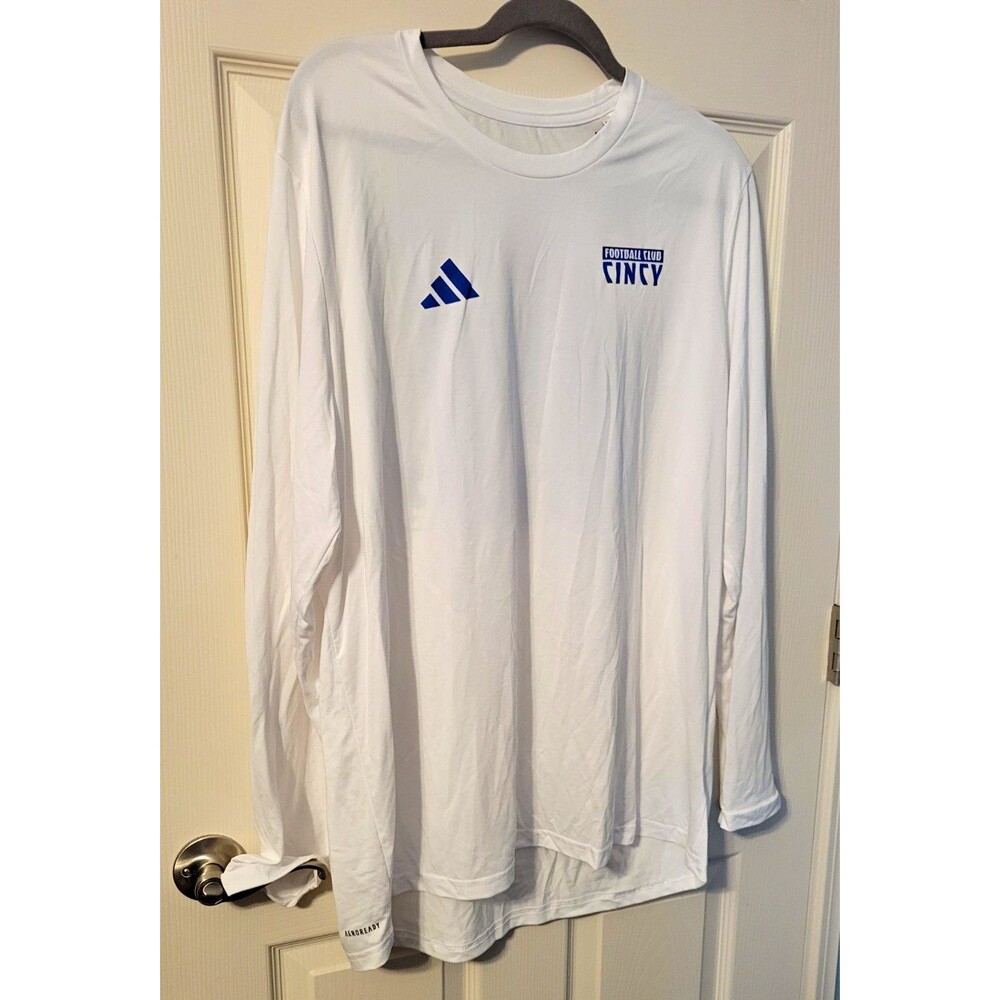 adidas FC Cincinnati Women's Long Sleeve Crew Graphic T-Shirt White XL HS9270